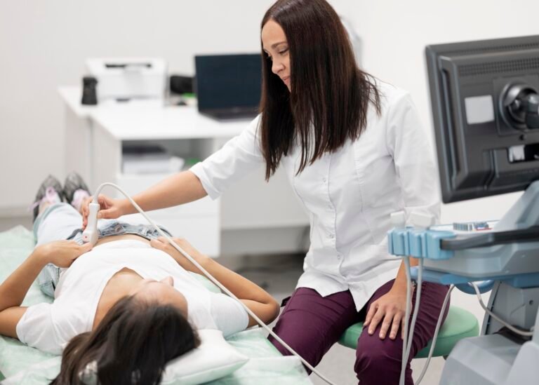 doctor-checking-patients-health